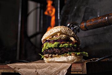 Homemade BBQ-Burger